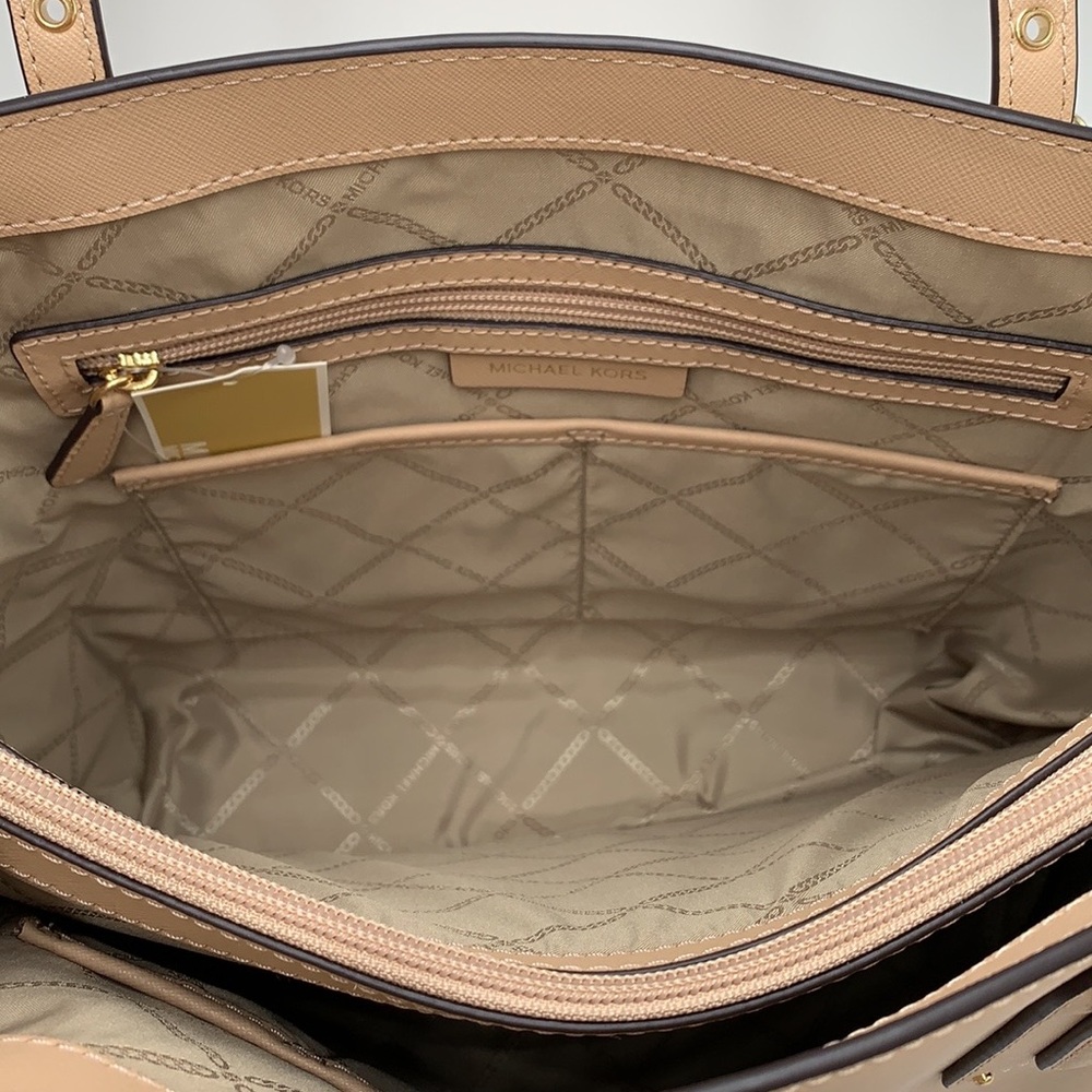 MICHAEL KORS Voyager East West Tote OYSTER COLOR - Picture 12 of 15